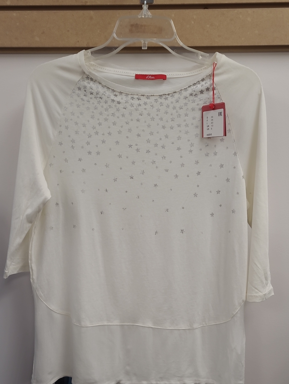 s. Oliver Cream Star-Embellished Women’s Top